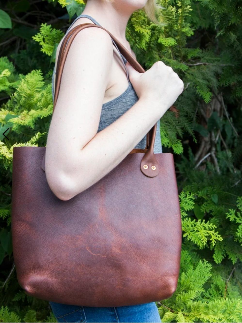 Hawks and Doves SHORT BROWN PORTER Leather Tote in Dark Brown